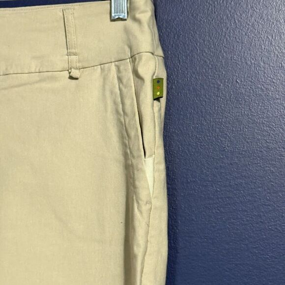 SWING CONTROL Capri Stretch Khaki Golf Pants Women's Size 4 - Picture 3 of 4